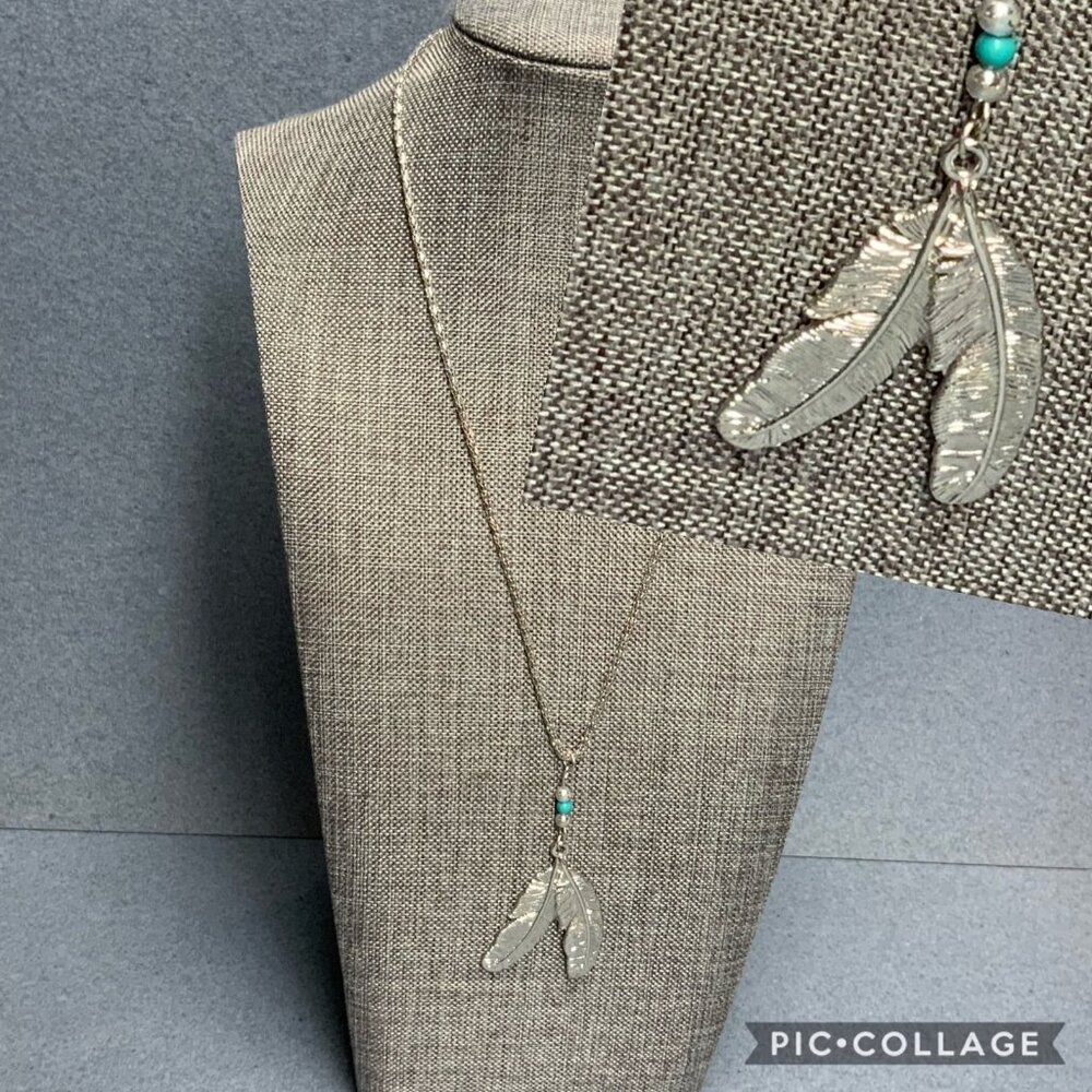 Double Feather Pendant Necklace 18 In Silver Turquoise BoHo Native American